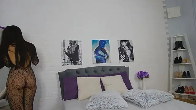 Snapshot of Agnessa chatting on January 17, 2026, 10:19 am Agnessa online show from January 17, 2026, 10:19 am