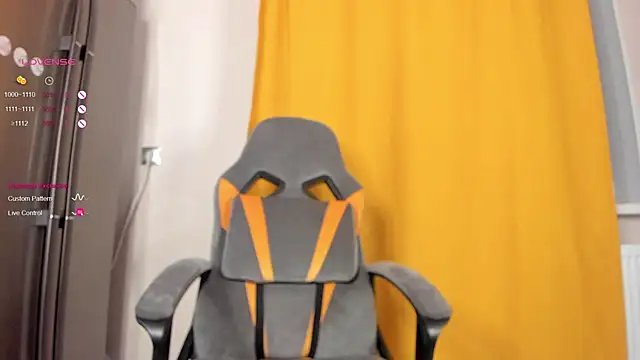 Pussy Dream online show from November 7, 2025, 8:02 pm