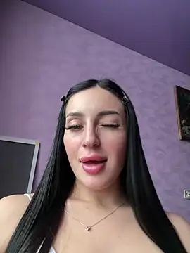 Snapshot of Soft_Pleasure chatting on December 14, 2025, 12:33 pm Soft Pleasure online show from December 14, 2025, 12:33 pm