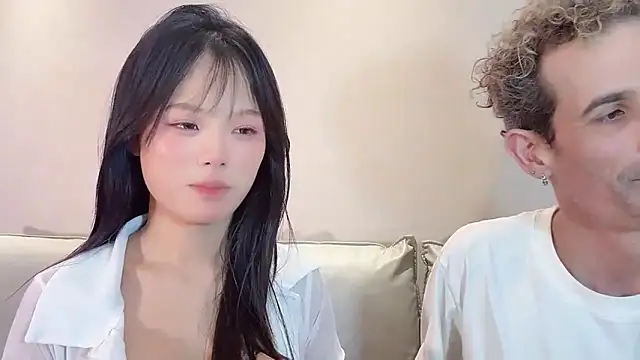 19cmfuck18girl online show from May 20, 2026, 3:20 pm