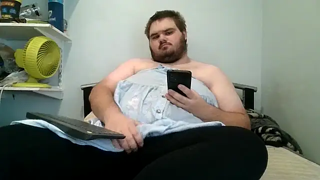 Snapshot of alexthe9t chatting on September 30, 2025, 6:25 pm alexthe9t online show from September 30, 2025, 6:25 pm