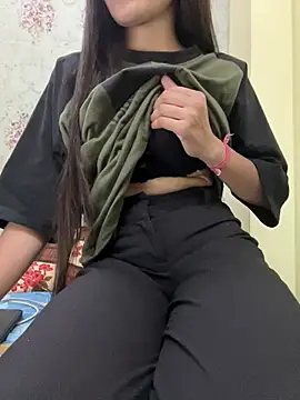 Snapshot of sneha_88 chatting on June 25, 2026, 7:13 am sneha 88 online show from June 25, 2026, 7:13 am