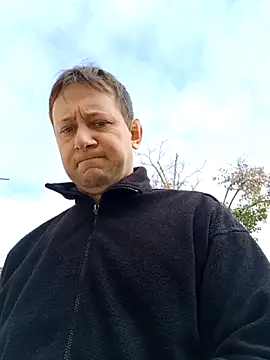 Snapshot of Alessio1987 chatting on February 10, 2026, 10:25 am Alessio1987 online show from February 10, 2026, 10:25 am