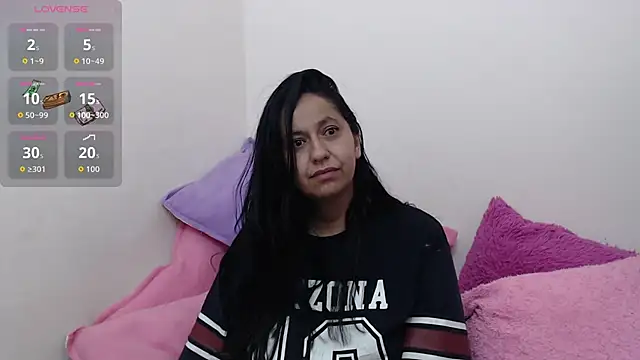 Snapshot of holydeath_1 chatting on November 24, 2025, 9:20 am holydeath 1 online show from November 24, 2025, 9:20 am