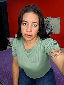 GreciaFox1 online show from November 14, 2025, 11:25 am