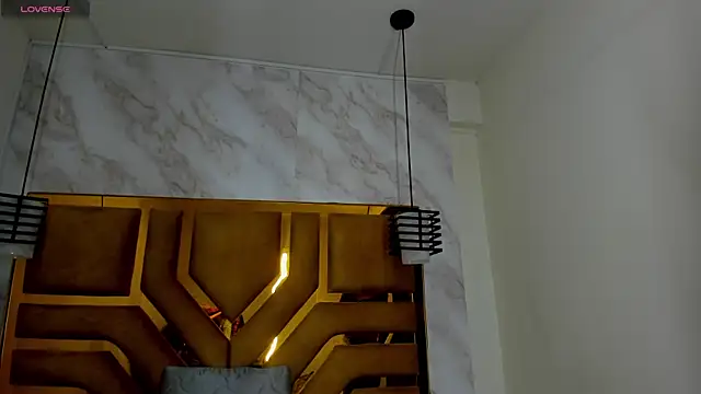 Luciifeer  online show from October 4, 2025, 6:31 pm