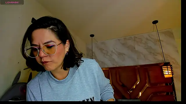 Snapshot of Luciifeer_ chatting on March 10, 2026, 6:45 pm Luciifeer online show from March 10, 2026, 6:45 pm