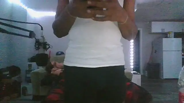 MrGreenbeanbean88 online show from October 10, 2025, 6:03 am