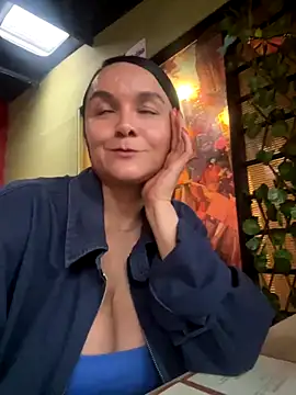 Nova Gabriela online show from October 3, 2025, 2:29 pm