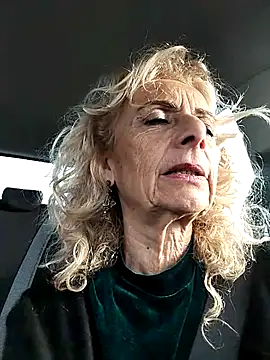 Snapshot of clarabell4 chatting on March 3, 2026, 7:37 am clarabell4 online show from March 3, 2026, 7:37 am