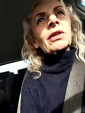 Snapshot of clarabell4 chatting on March 16, 2026, 7:56 am clarabell4 online show from March 16, 2026, 7:56 am