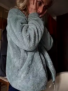 Snapshot of clarabell4 chatting on March 26, 2026, 6:33 am clarabell4 online show from March 26, 2026, 6:33 am