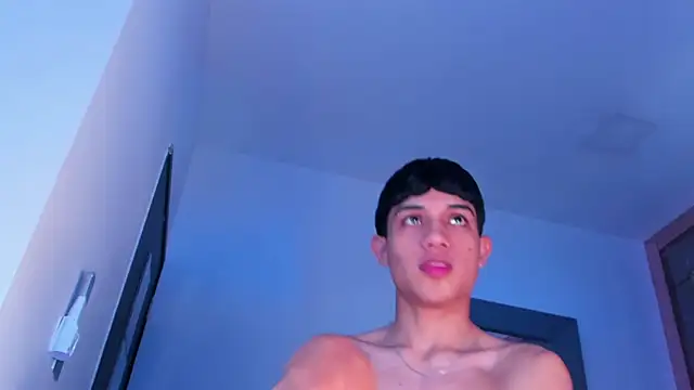 Sebax Young online show from February 21, 2026, 8:00 pm