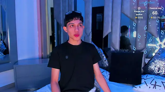 Sebax Young online show from May 29, 2026, 8:48 pm