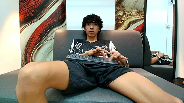 simondwayne online show from April 14, 2026, 7:30 pm