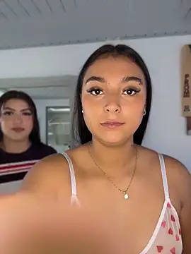 Snapshot of nicolexxaleja chatting on April 14, 2026, 6:35 pm nicolexxaleja online show from April 14, 2026, 6:35 pm