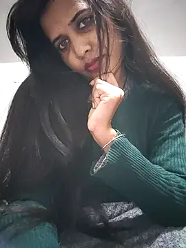 Snapshot of cute_radhikaa chatting on January 9, 2026, 8:10 am cute radhikaa online show from January 9, 2026, 8:10 am