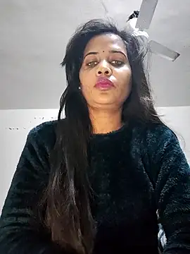 Snapshot of cute_radhikaa chatting on January 11, 2026, 10:49 pm cute radhikaa online show from January 11, 2026, 10:49 pm