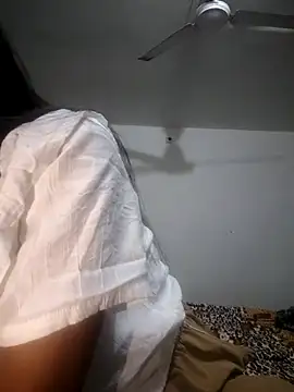 Snapshot of cute_radhikaa chatting on December 21, 2025, 5:03 pm cute radhikaa online show from December 21, 2025, 5:03 pm