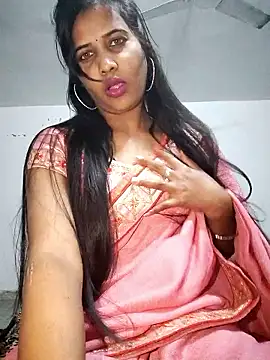 Snapshot of cute_radhikaa chatting on January 12, 2026, 3:19 pm cute radhikaa online show from January 12, 2026, 3:19 pm