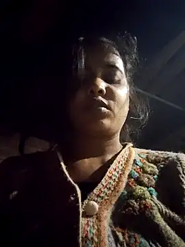 Snapshot of cute_radhikaa chatting on February 13, 2026, 2:39 pm cute radhikaa online show from February 13, 2026, 2:39 pm