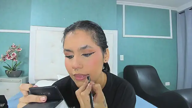 ania gomez online show from November 29, 2025, 10:10 pm