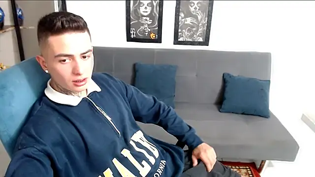 santii ss online show from November 6, 2025, 11:53 pm