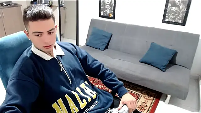 santii ss online show from November 15, 2025, 3:05 pm