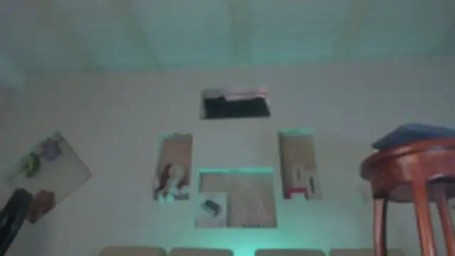 Snapshot of Chloe_cooperr chatting on December 20, 2025, 4:21 pm Chloe cooperr online show from December 20, 2025, 4:21 pm