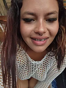 Snapshot of Yessica_Lopezz chatting on April 26, 2026, 1:52 pm Yessica Lopezz online show from April 26, 2026, 1:52 pm