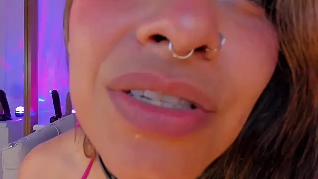 Yourwishisme val online show from February 20, 2026, 6:26 am