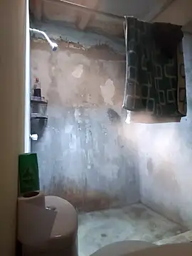 LecheDeSoya666 online show from January 14, 2026, 4:21 pm