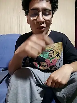 Snapshot of LecheDeSoya666 chatting on September 27, 2025, 2:18 am LecheDeSoya666 online show from September 27, 2025, 2:18 am