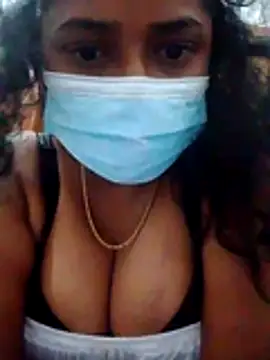 boosypussy online show from April 4, 2026, 9:32 pm