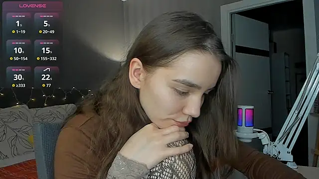 Snapshot of sweete_chantal chatting on May 18, 2026, 7:40 pm sweete chantal online show from May 18, 2026, 7:40 pm