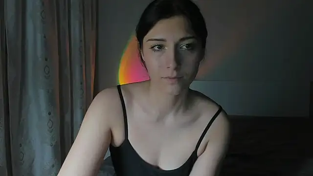 sophiahope online show from April 29, 2026, 6:58 pm