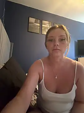 Snapshot of Star-36 chatting on April 13, 2026, 8:51 am Star-36 online show from April 13, 2026, 8:51 am