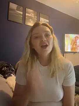 Snapshot of Star-36 chatting on March 27, 2026, 8:26 am Star-36 online show from March 27, 2026, 8:26 am