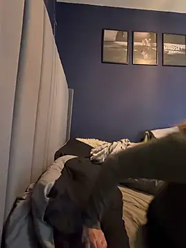 Snapshot of Star-36 chatting on April 1, 2026, 2:58 pm Star-36 online show from April 1, 2026, 2:58 pm