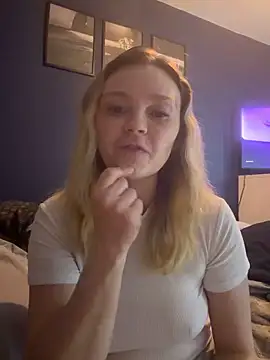 Snapshot of Star-36 chatting on March 27, 2026, 8:11 am Star-36 online show from March 27, 2026, 8:11 am