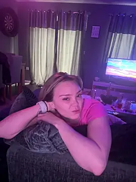 Snapshot of Star-36 chatting on November 9, 2025, 11:36 am Star-36 online show from November 9, 2025, 11:36 am