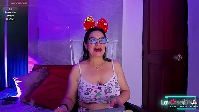 Agatha Pleasure online show from December 18, 2025, 11:58 am