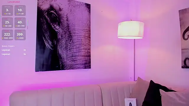 chelssy7 online show from December 1, 2025, 3:40 am