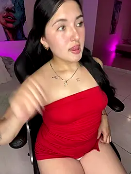 Snapshot of Celestee69 chatting on November 22, 2025, 7:35 pm Celestee69 online show from November 22, 2025, 7:35 pm