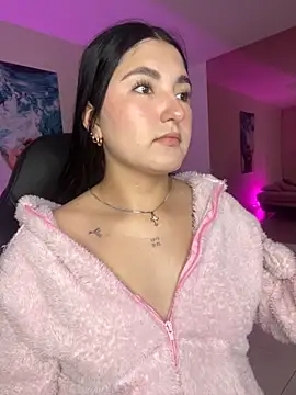 Snapshot of Celestee69 chatting on November 24, 2025, 7:58 pm Celestee69 online show from November 24, 2025, 7:58 pm