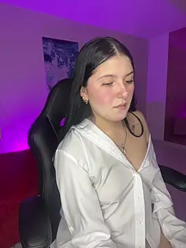 Snapshot of Celestee69 chatting on September 29, 2025, 8:03 pm Celestee69 online show from September 29, 2025, 8:03 pm