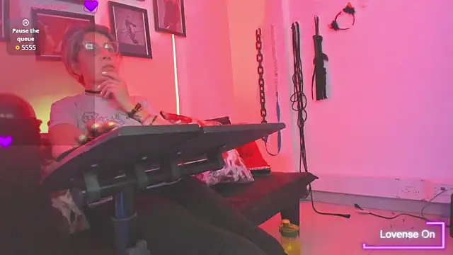 MistressNyx cg online show from November 22, 2025, 4:17 pm