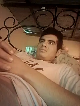 Ortiz3404 online show from November 8, 2025, 3:59 pm