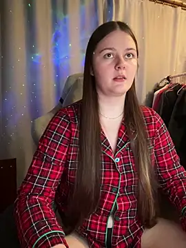 Cuty Kitty online show from December 15, 2025, 9:09 pm