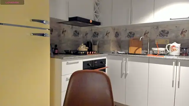 zabaava online show from April 15, 2026, 4:44 pm